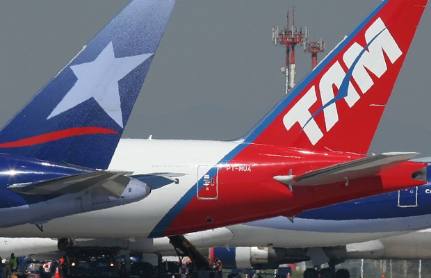  Las aerolíneas LAN y TAM se unen